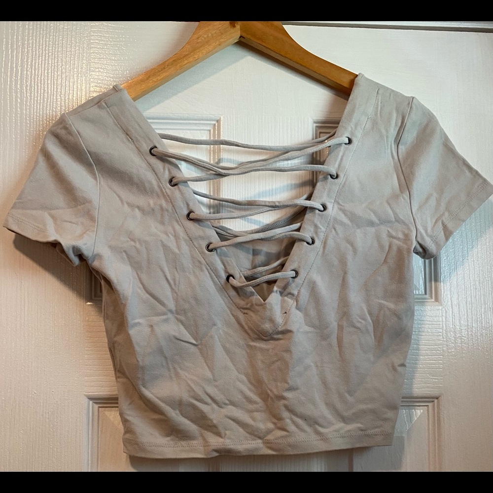 Four different Crop Tops